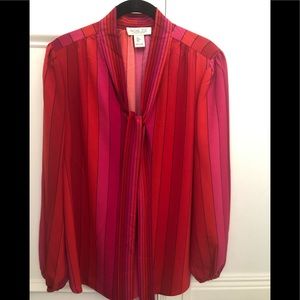 Rachel Zoe adorable top. Size Large